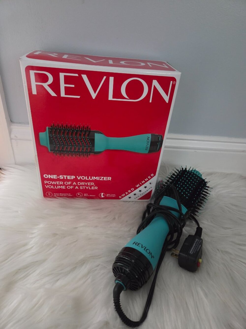 Revlon One-Step Volumizer - Picture 3 of 7